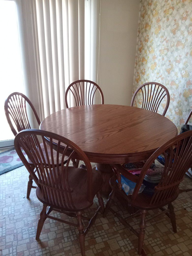 Solid Wood Dining Room Table Set 