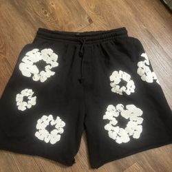 Denim Tears Shorts Size XL