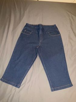 Time & tru jean capri pants size Large (12-14)
