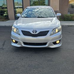 Toyota Camry 56k