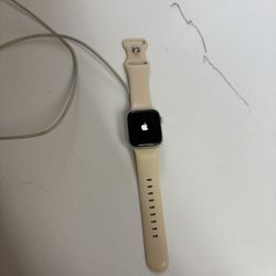 Series 4 Apple Watch 