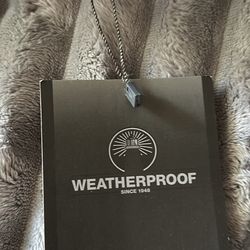 SELLING CLOTHES PART 4 READ DESCRIPTION 