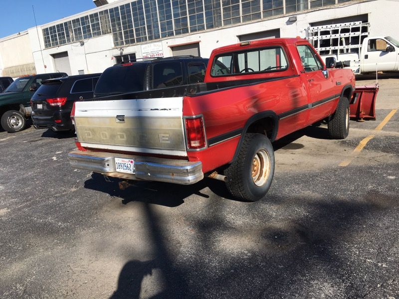 1991 Dodge Ram snow truck