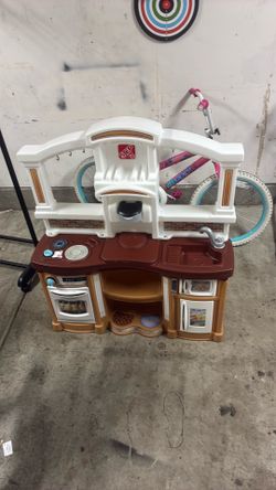 Step 2 kids kitchen