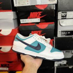DS Nike Dunk Low Dusty Cactus Thunder Blue size 10