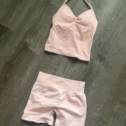 DYFNE Impact Seamless Halter & Shorts Set - Light Pink (Size Small)