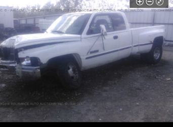 1998 Dodge Ram 3500 2WD 5sp 5.9L Cummings turbo diesel