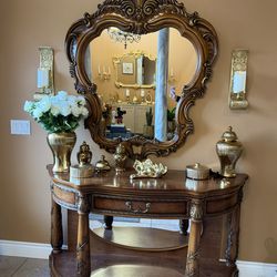 Vintage mirror and dresser
