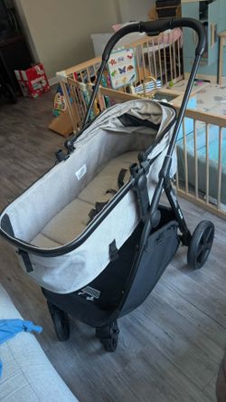 Mompush Wiz Stroller