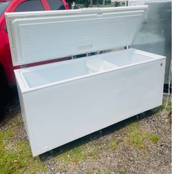 30 cf chest freezer delivery available