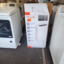 New Toshiba 8000btu Portable AC