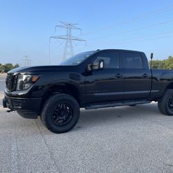 2018 Nissan Titan xD