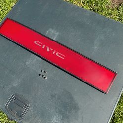 88-89 Honda Civic Hatchback OEM Rear Center Garnish Finish Panel.