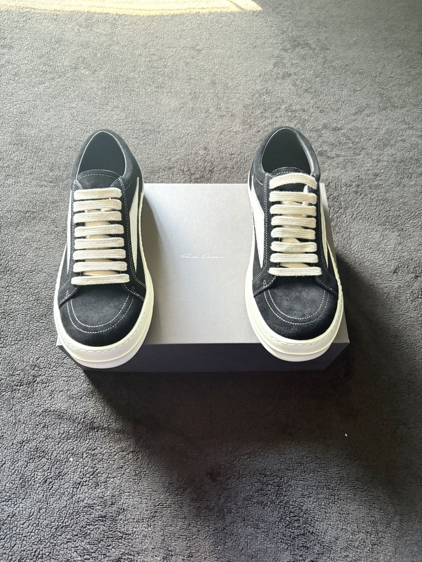 Vintage Ricks 