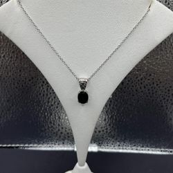 Black Tourmaline Necklace. 