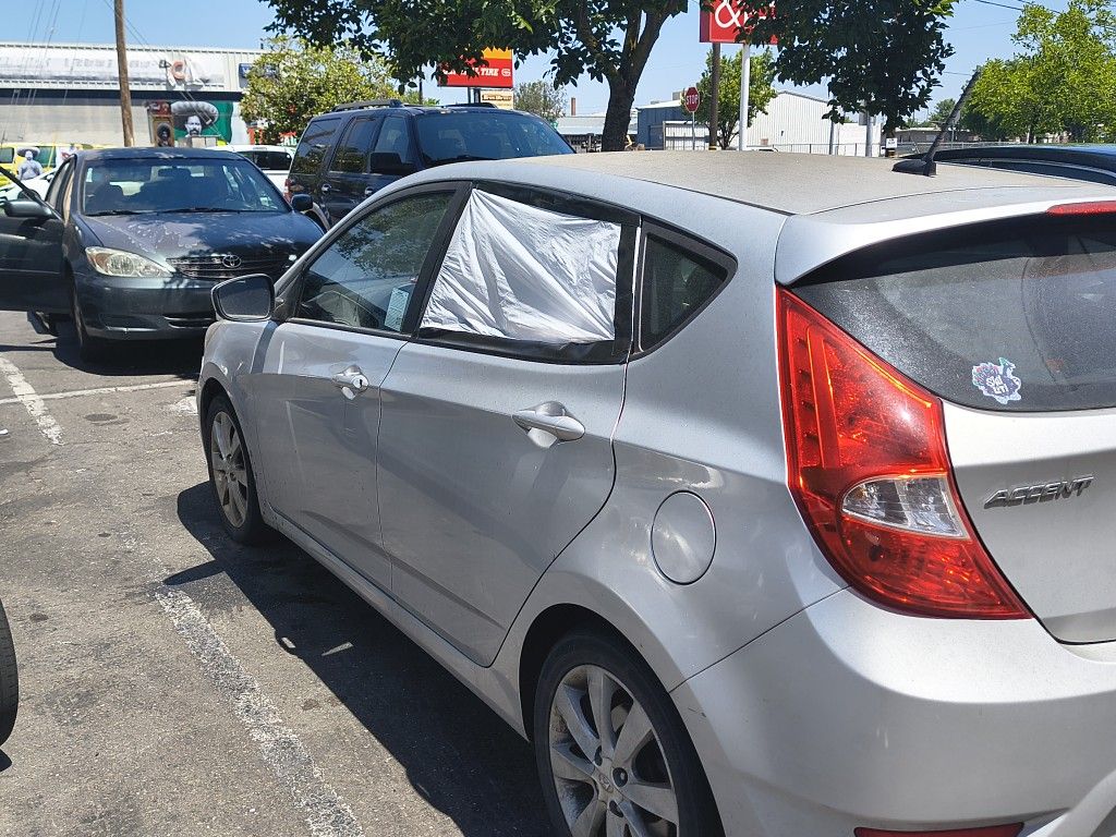 2012 Hyundai Accent