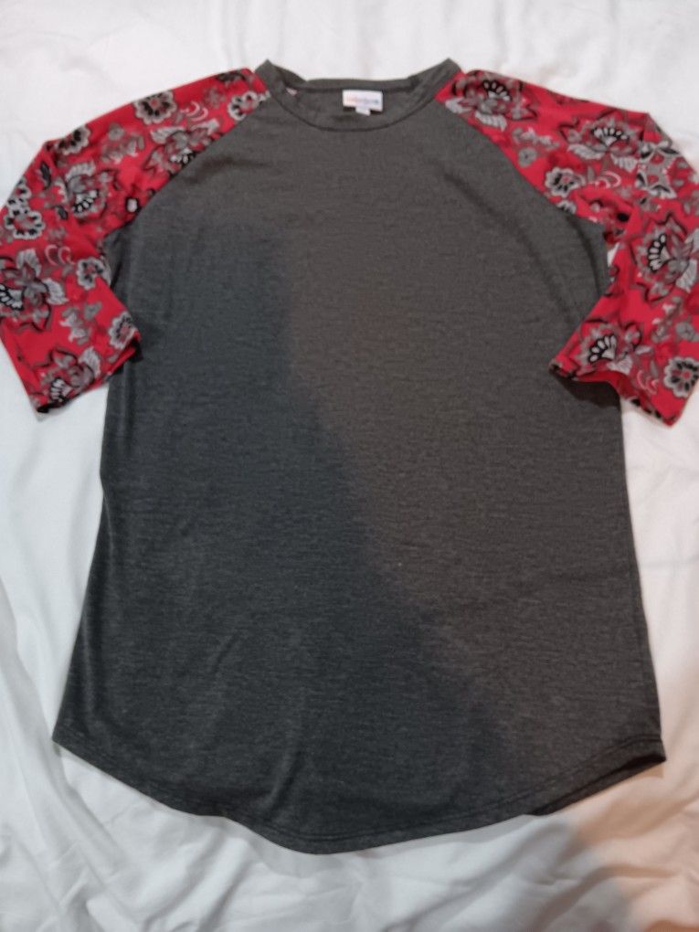 Ladies LulaRoe Blouse