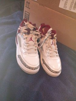 Jordan  size 6 Y.