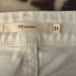 White Jean Levi’s 