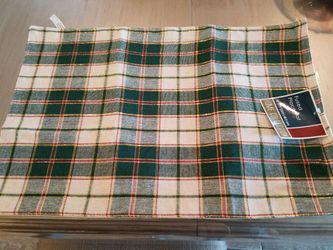 Christmas plaid placemats