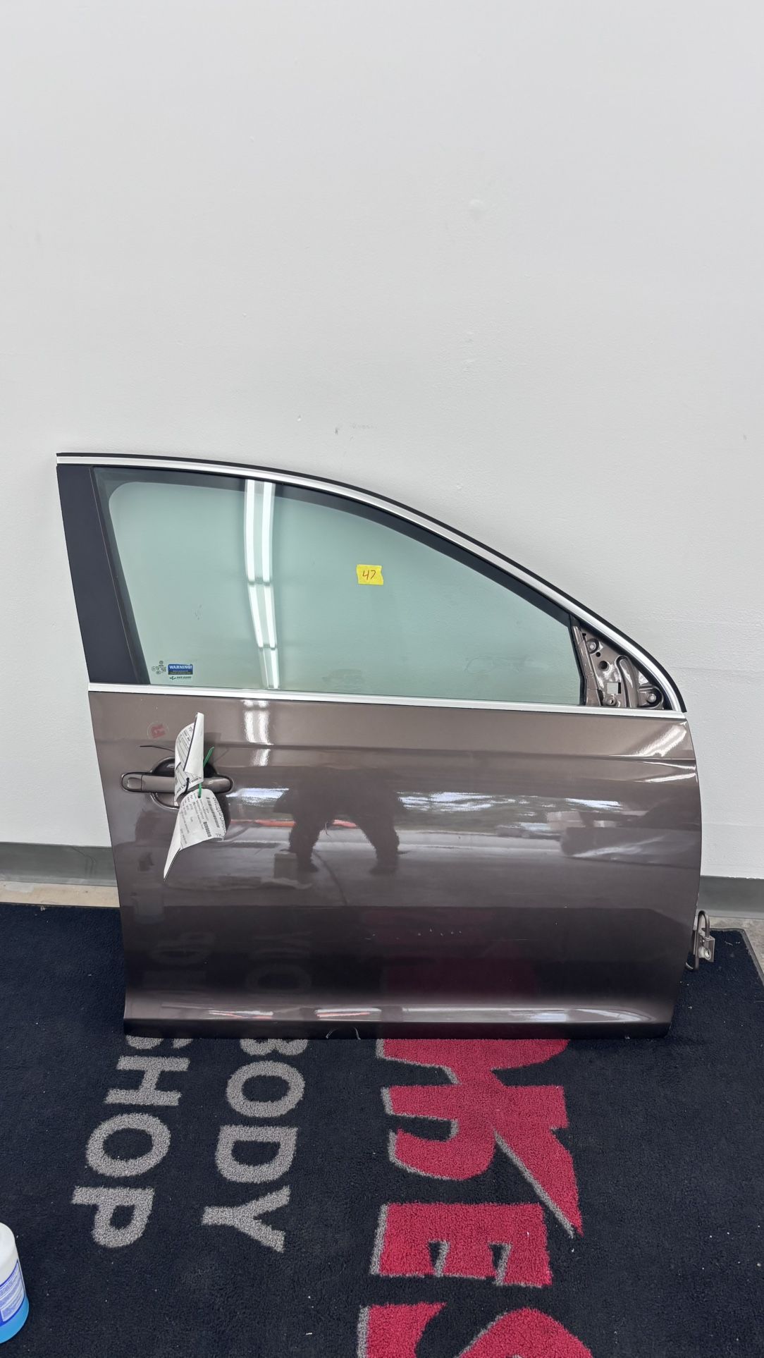 LKQ 2011 VOLKSWAGON Jetta Rt front Door