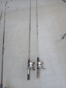 Lot Of (2) Synergy Fishing Poles And Reels
