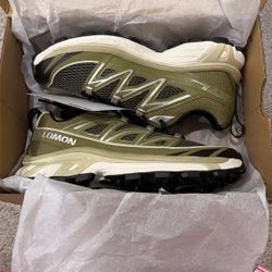 Salomon Sneakers Size 6.5 