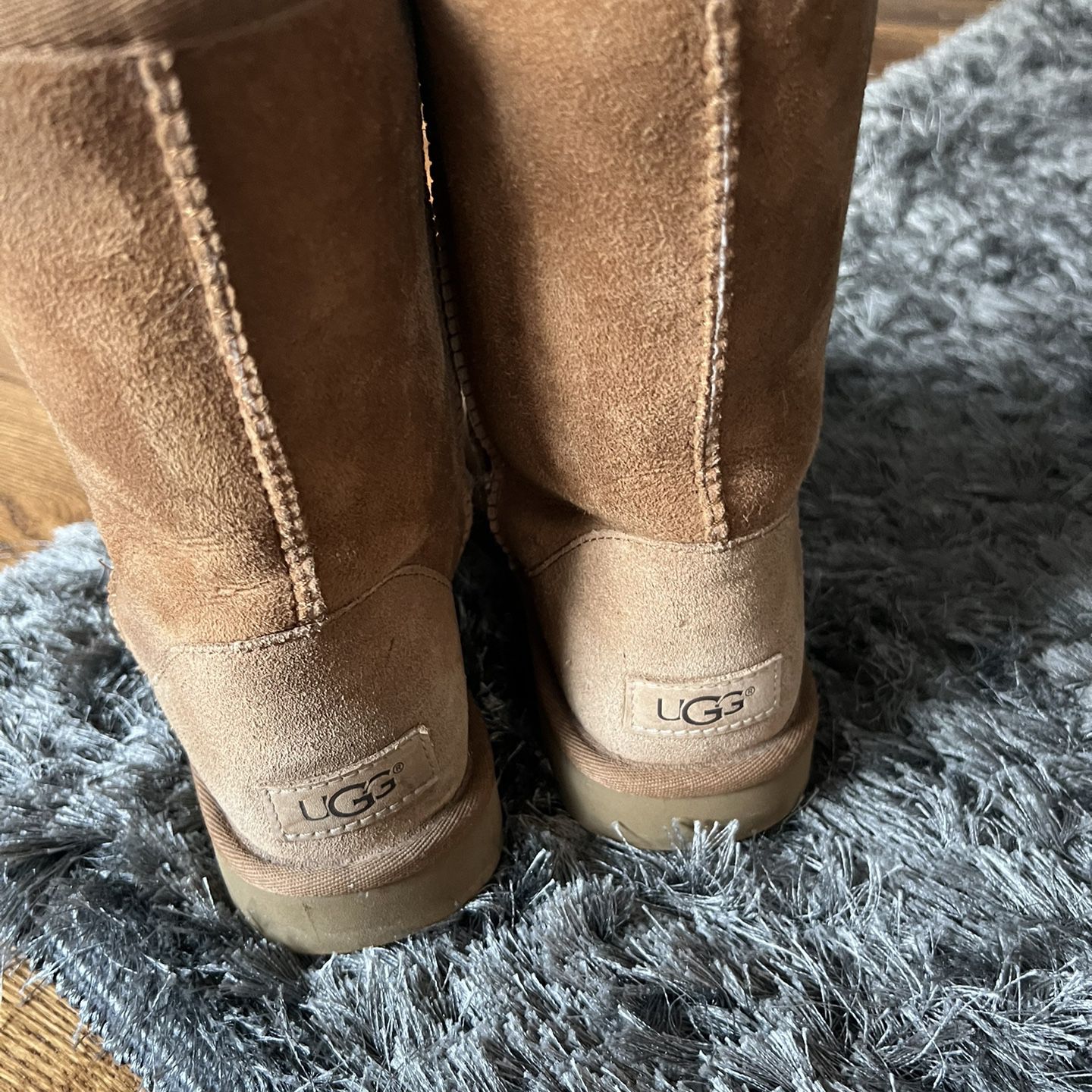 Ugg Boots Size 8 Chestnut 