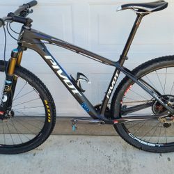 Pivot Mountain Bike
