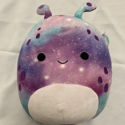8in Daxxon Squishmallow