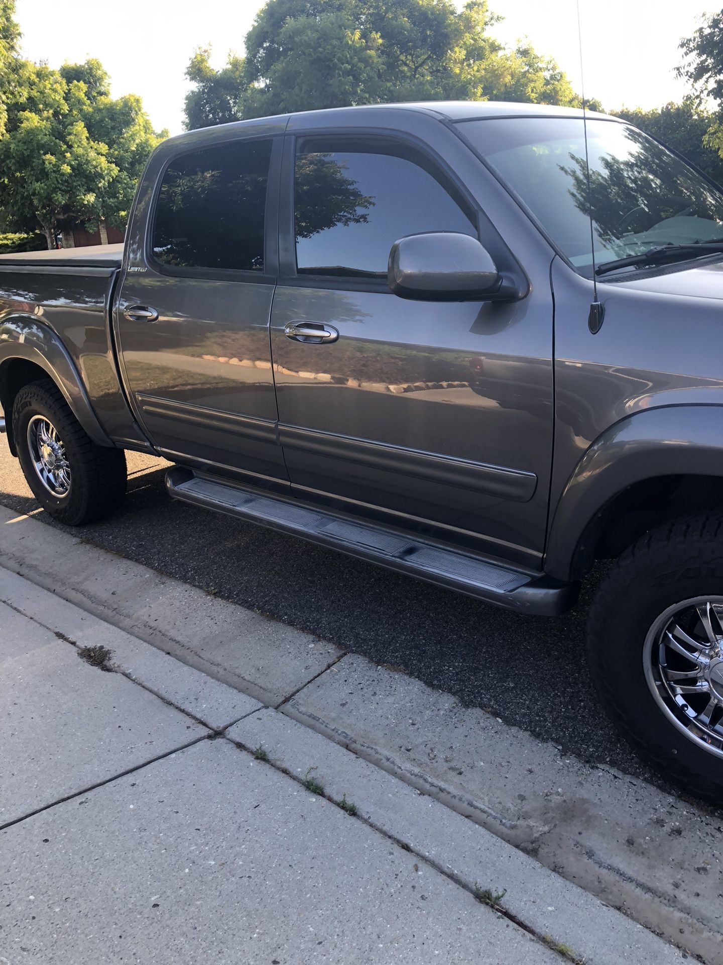 2004-2006 Tundra Running Boards