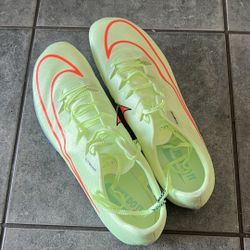 Track shoes top for sale
