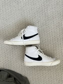 Nike Blazer Mid ‘77 Womens
