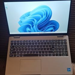 Dell Latitude 16" Laptop Intel Core i5 11th Gen CPU 16GB RAM 512GB NVMe SSD Webcam 1080P LCD USB C Port Windows 11 Professional 