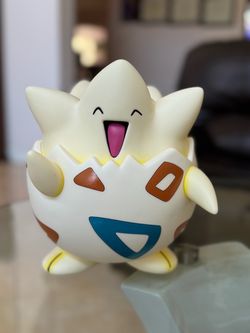 Togepi Pokémon Table Top Vinyl Figure  Life Size