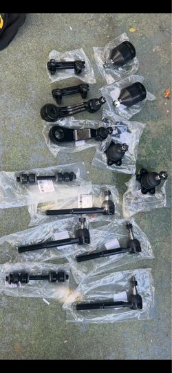 Chevrolet C1500 Truck Front 14 Piece Steering & Suspension Kit