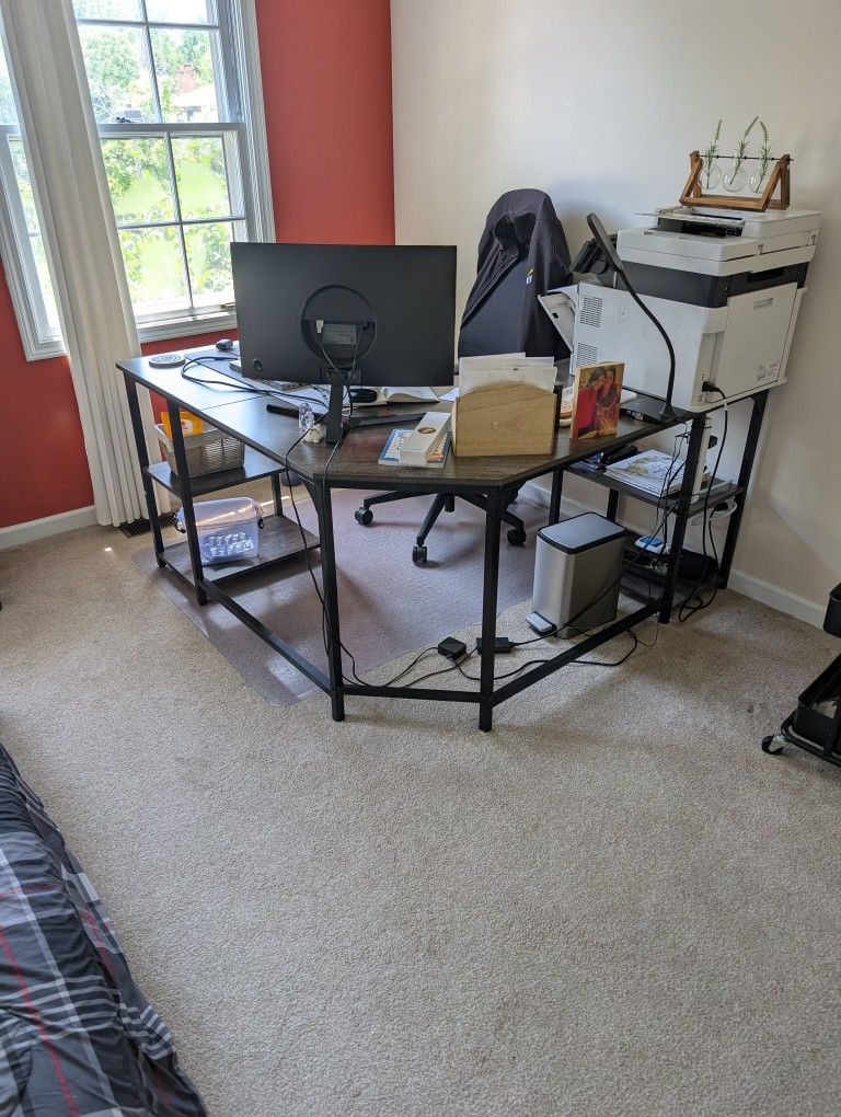 Office Desk