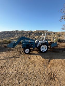 4x4 diesel ford tractor