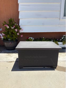 Patio table