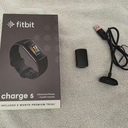 Fitbit Charge 5