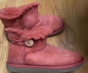 Women’s UGG Ankle Bootie