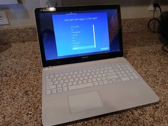 Sony Viao Fit 15" Touchscreen, Core i5, 8 GB ram, 1TB hdd Laptop