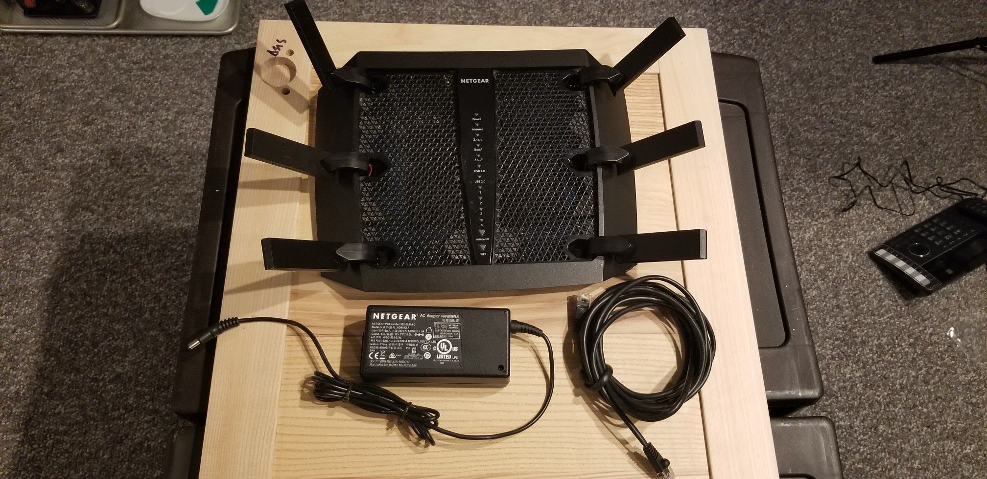 Tri-band Wifi Router Netgear Nighthawk x6 R8000
