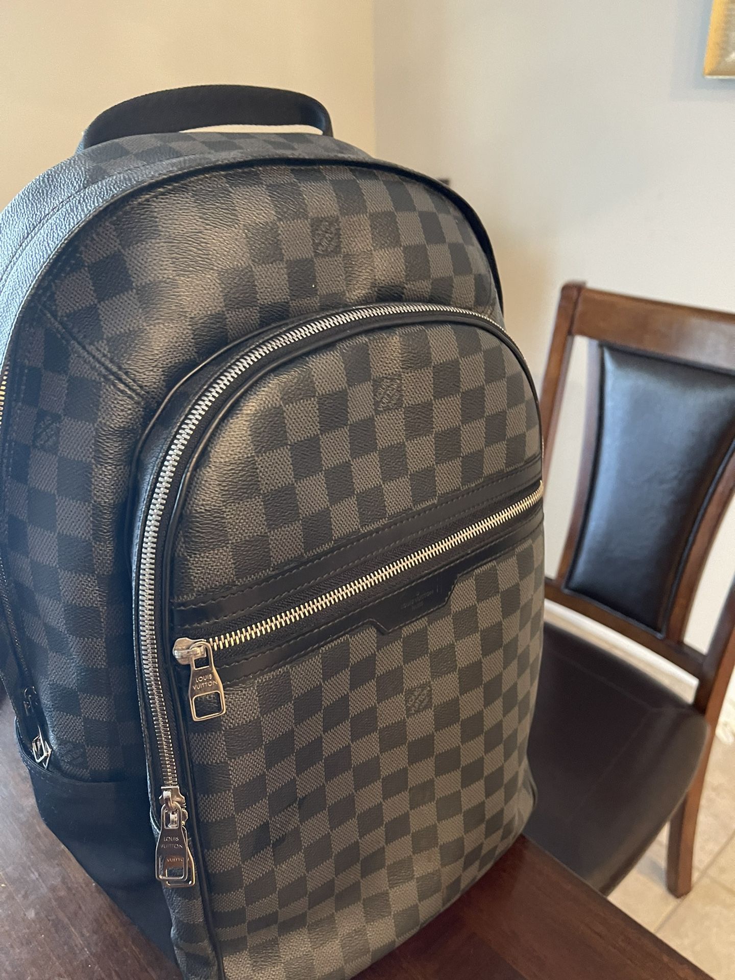 *Genuine Louis Vuitton Bag* 