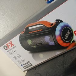 Qfx 4500 W Party Speaker