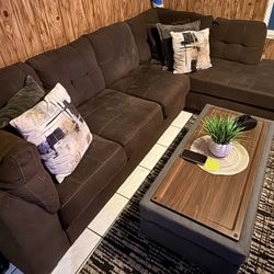 L-shaped Sectional Sofa
