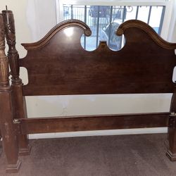 Headboard & Footboard For a Queen Size Mattress