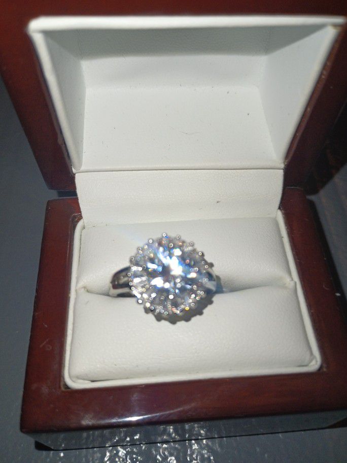 New Silver Color Ring $20.00