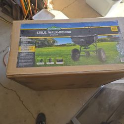 Walk Behind Spreader, 125lb Capacity
