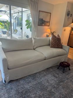 Set of 2 couches